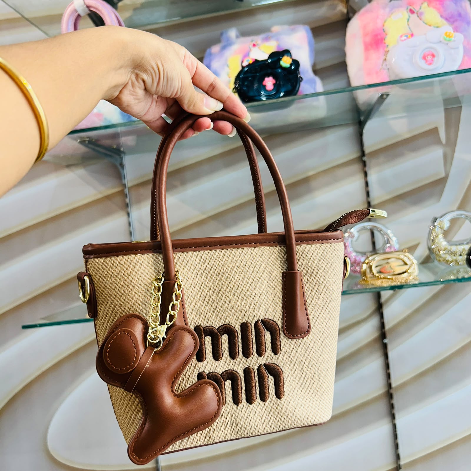Miu Light Women's Sling Bag