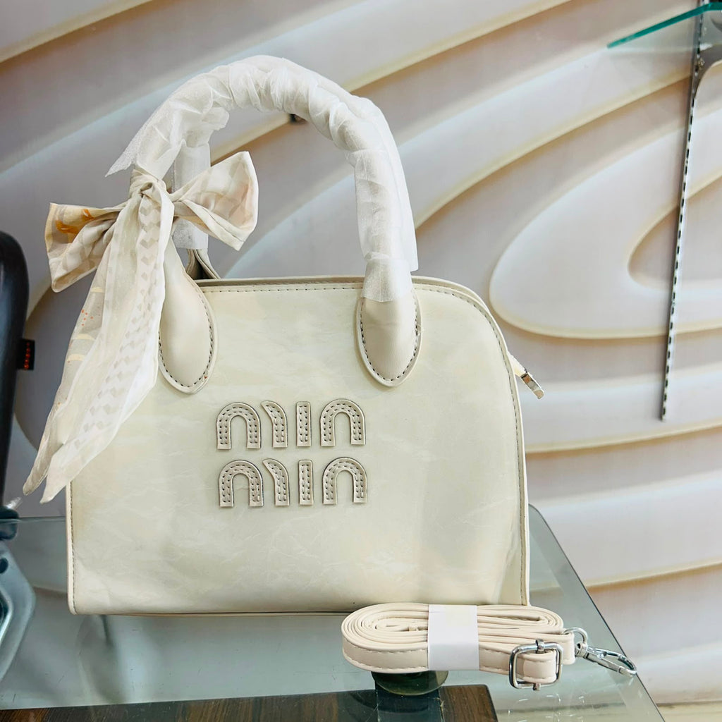 White Marble Texture Women's Sling Bag