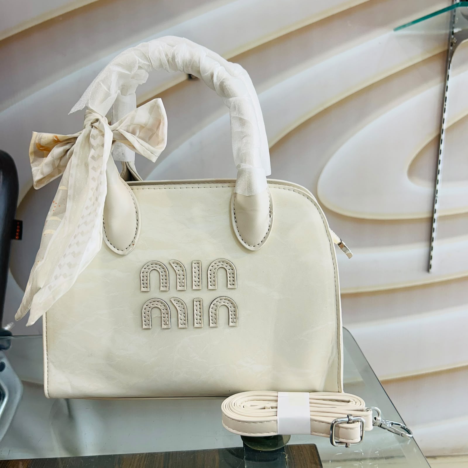 White Marble Texture Women's Sling Bag