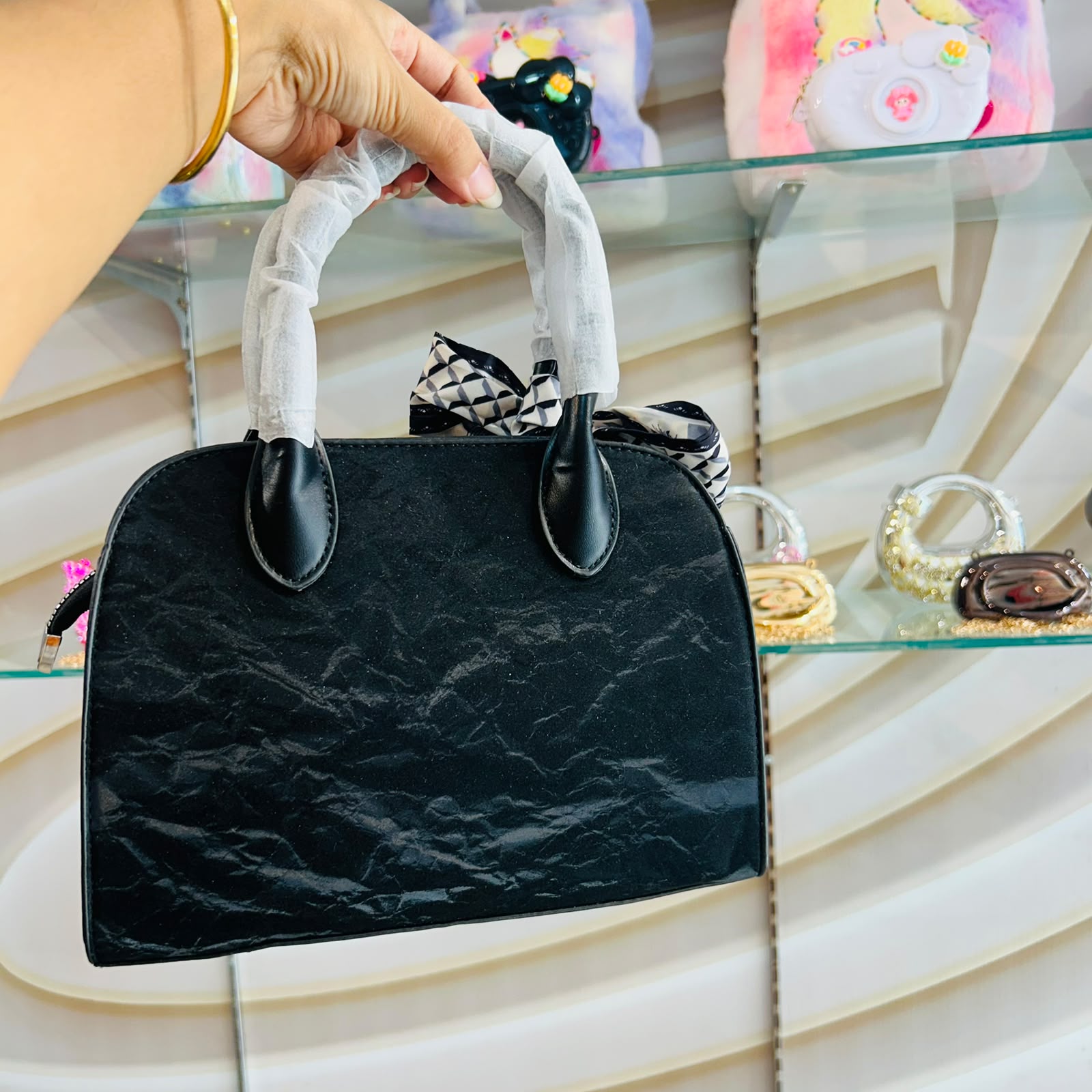 Black Marble Texture Women's Sling Bag