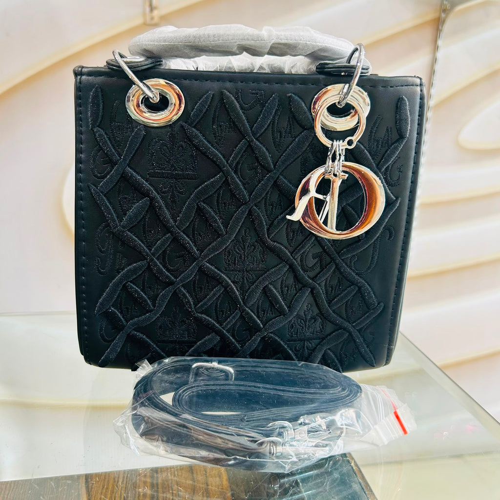 Rio Black Women's Hand Bag