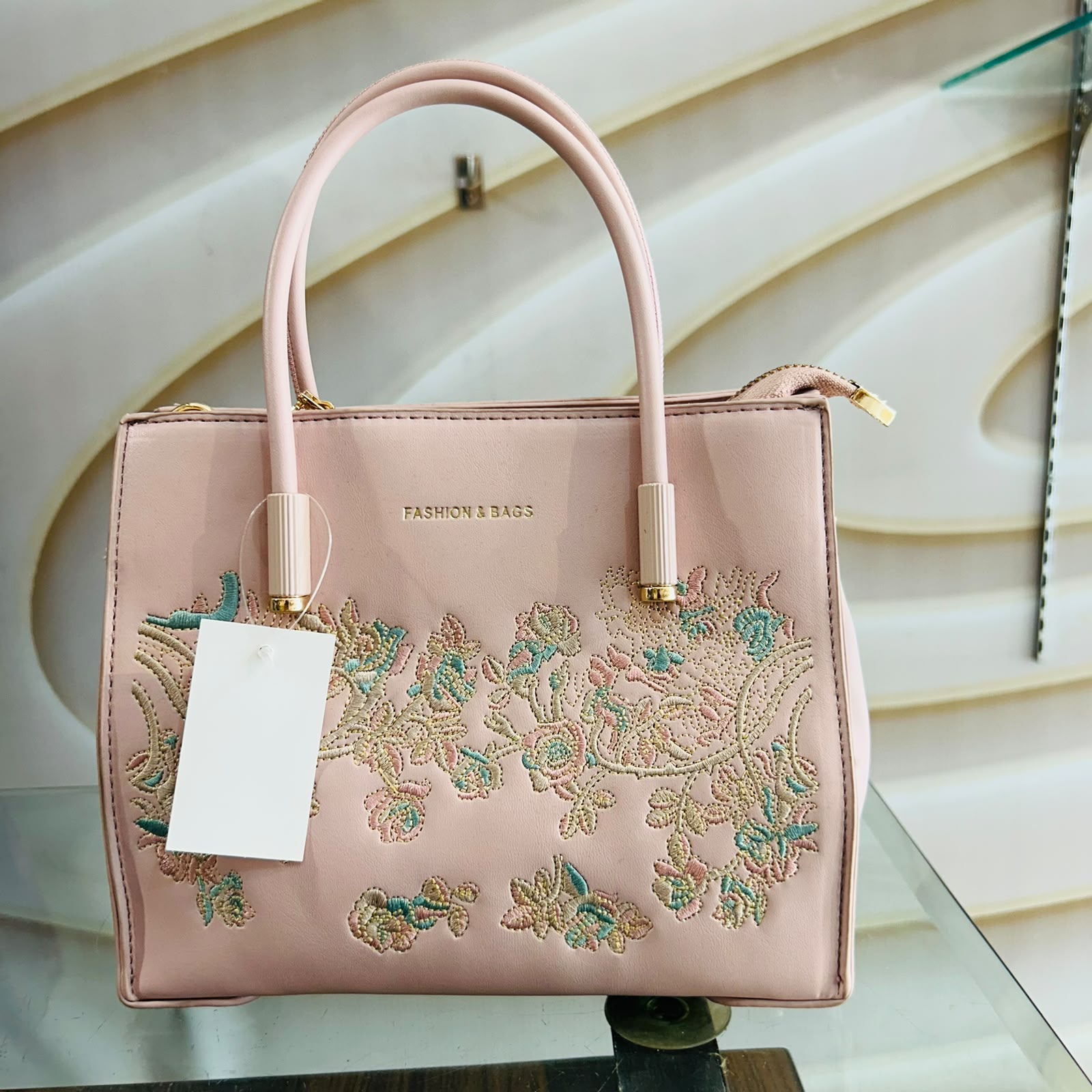 Design Pink Women's Hand Bag